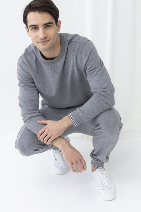 Sweatshirt Medium Grey Melange Serie Klamila Front View | mey®