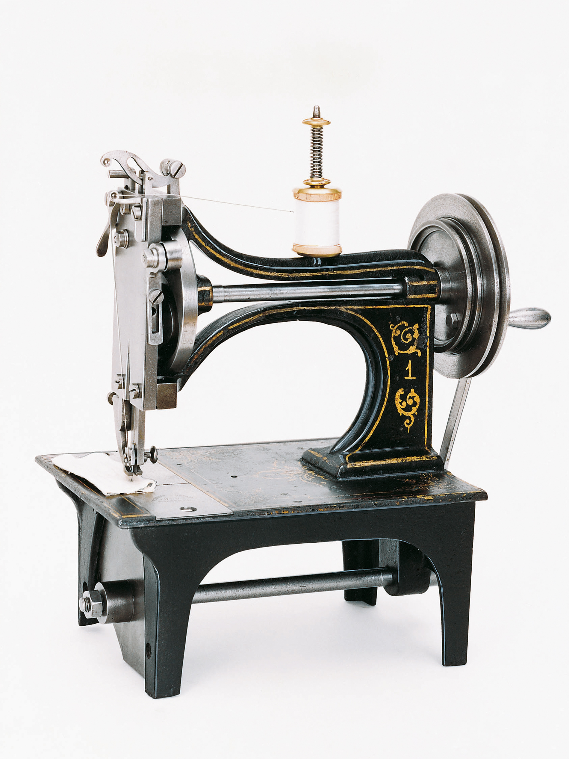 Opel No. 1 sewing machine | mey®
